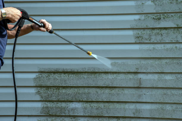 Best Fence Cleaning  in Califon, NJ
